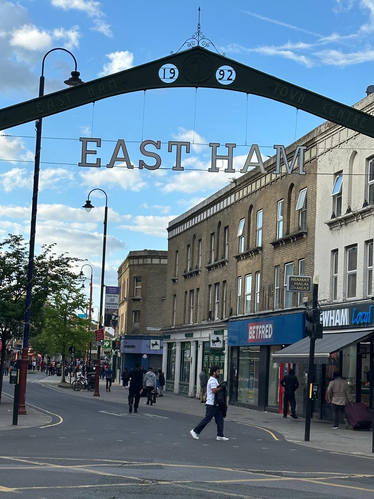 High Street North (East Ham) photo 1